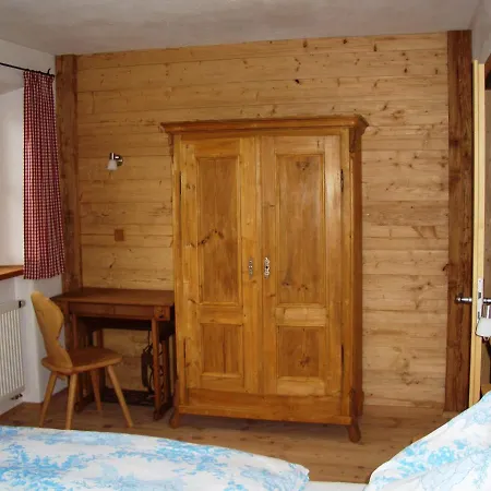 Huberbauernhof Apartment Piding