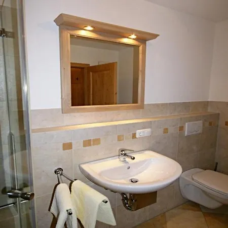 Huberbauernhof Apartment Piding