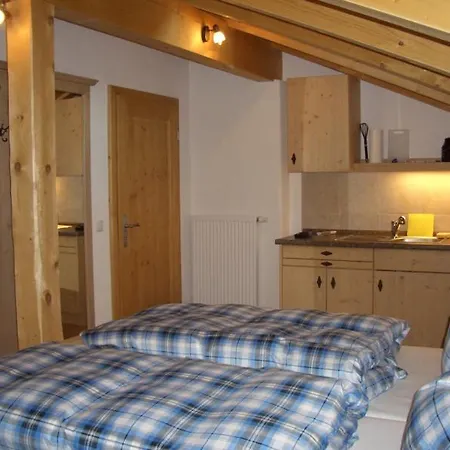 Huberbauernhof Apartamento *